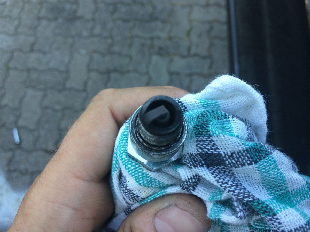 kerze2.jpg kerze2.jpg