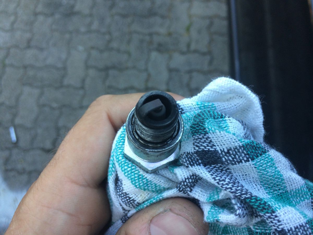 kerze3.jpg kerze3.jpg