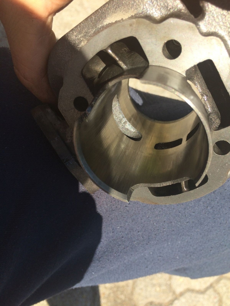 zylinder-riefen1.jpg zylinder-riefen1.jpg