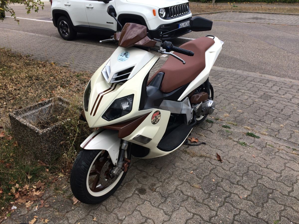 schaden11.jpg schaden11.jpg