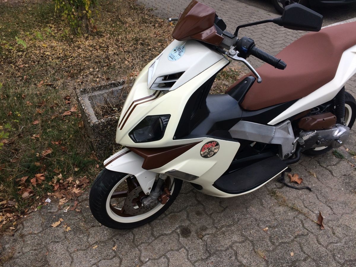 schaden12.jpg schaden12.jpg